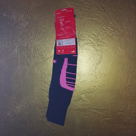 Puma Women's Soccer Socks - Picture 2 of 3